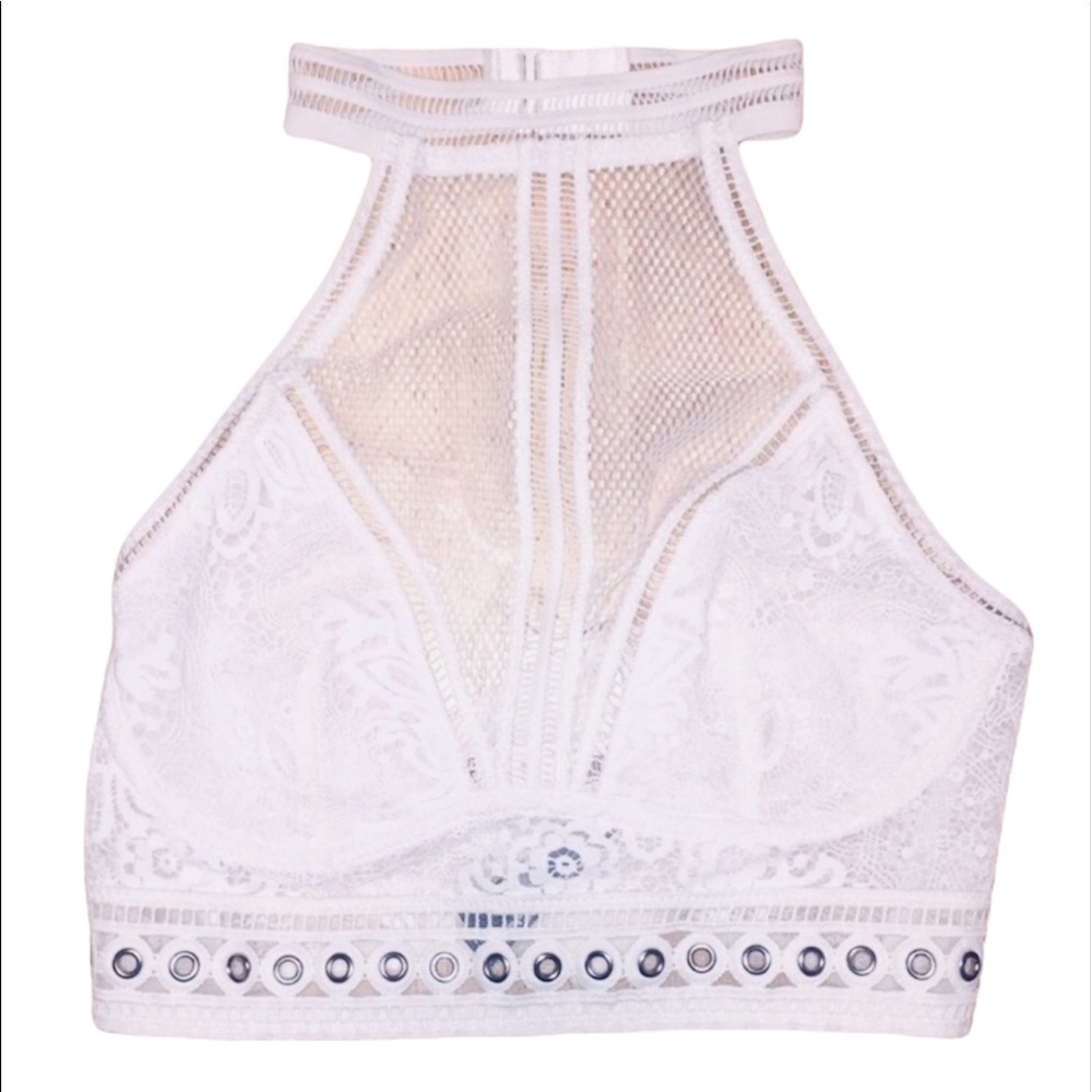 NWT Victoria's Secret: Rare 🔥 Small Lacey White Bralette Lingere